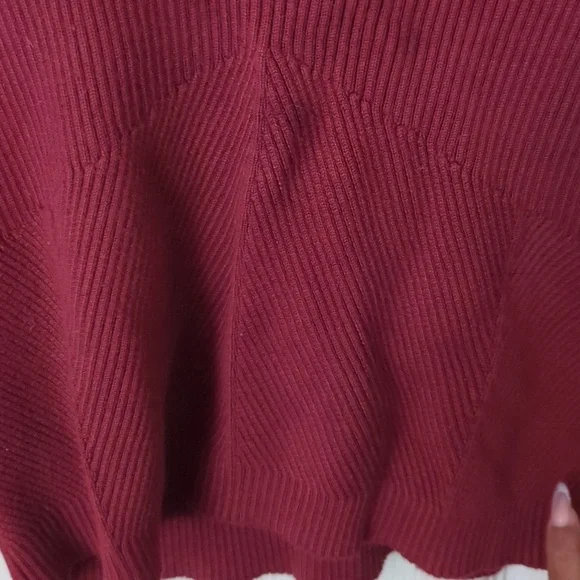 Abercrombie and Fitch XL burgundy scooped neck corset style slim ribbed sweater - Picture 3 of 6